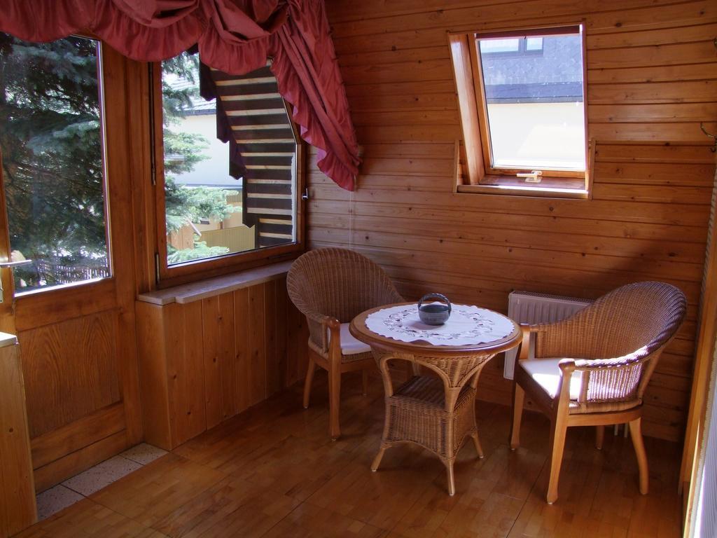 Ferienhaus Erzgebirge An der Trebe mit Kamin und Sauna Neuhausen  Zimmer foto